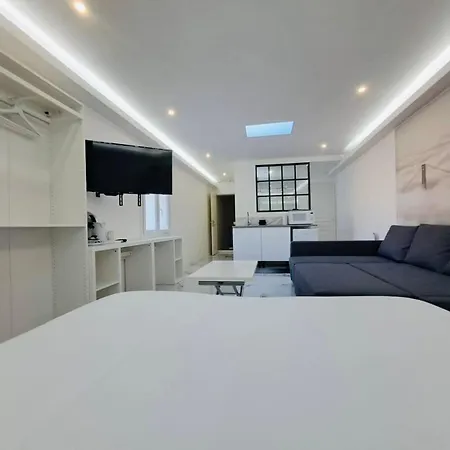 Appartement Spacieux Metro 14 Paris Orly
